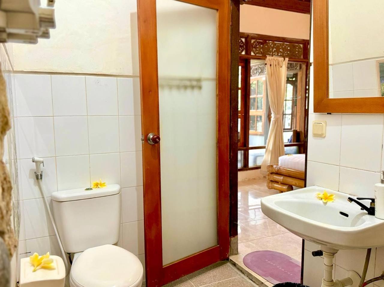 Narafa'S Guest House Jasri Exterior photo